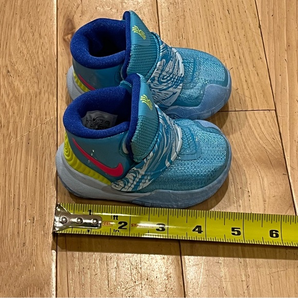 NWOT Nike Kyrie 6 Pool Party Teal Velcro Sneakers - Infant Size 2C - Picture 6 of 6